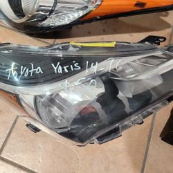 2014 2015 2015 Toyota  Yaris  Left Headlight Part 