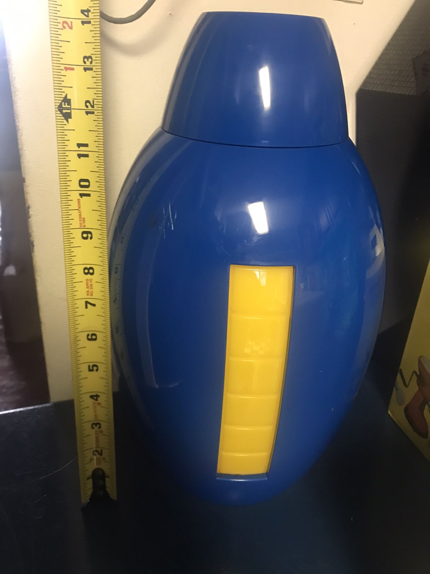 Mega Man Blue Arm piece 