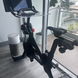 Peloton +Bike