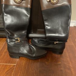 MICHAEL KORS TALL BLACK / BROWN WITH GOLD ELEMENT BOOTS - SIZE 8 