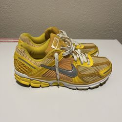 Nike Vomero Sz 9.5