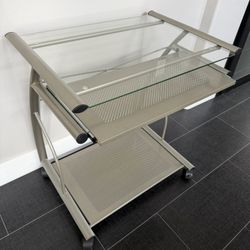 Desk With Keyboard Tray And Wheels