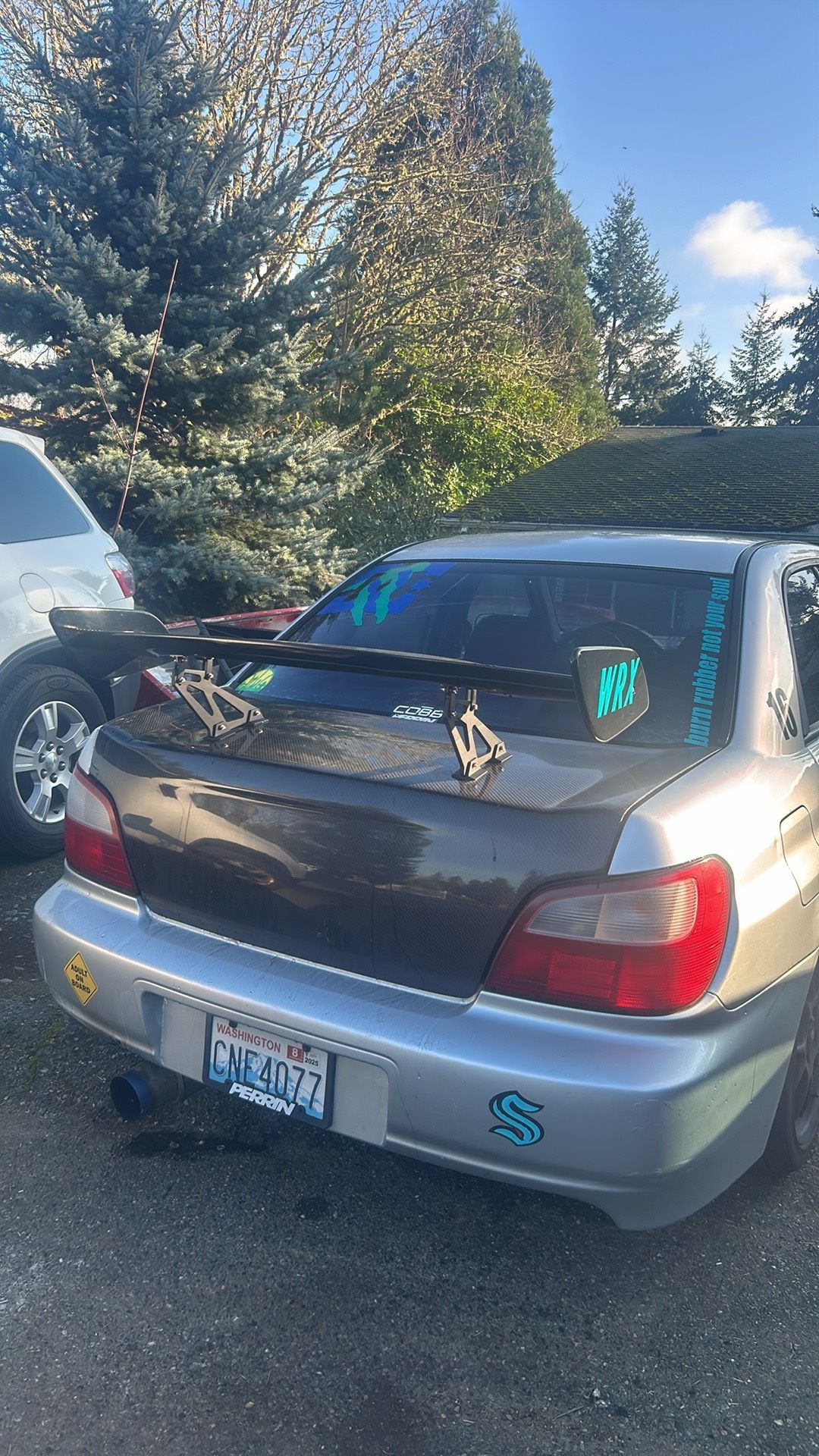 Seibon Carbon fiber Trunk Lid