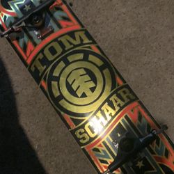 8.25 Element deck on independent hollows