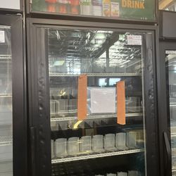 One Door Glass Refrigerator 