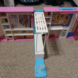Barbie Dream Closet