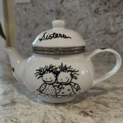 Funky Teapot – Perfect Sister Gift!