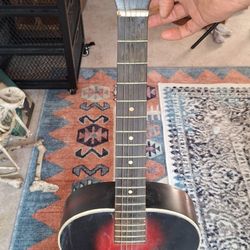 Starter Guitar By The Defunct Harmony Co.