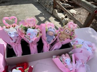 Hello Kitty & Friends/ Labubu Mini Bouquet, Big Bouquet 