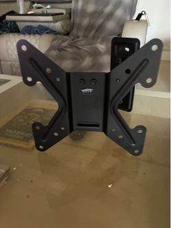 TV wall mount