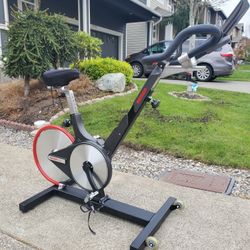 Keiser M3i| The Ultimate Indoor Cycling Exercise Bike 