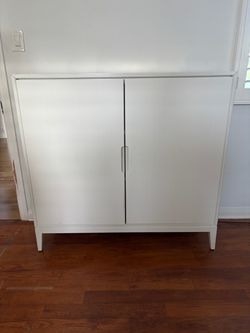 White dresser