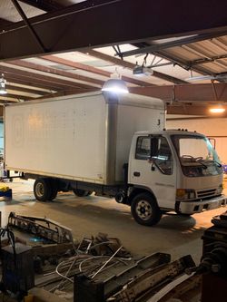 Box truck