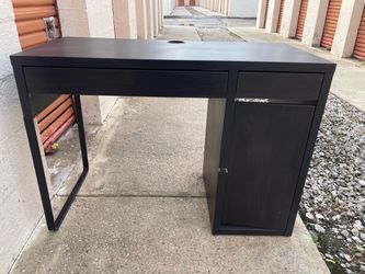 IKEA Kid’s black desk with chair
