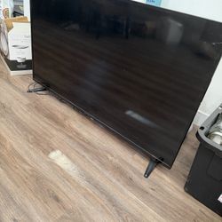 TV Insignia 55 Inch $75