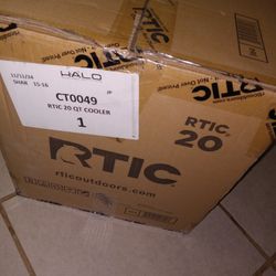 RTIC Cooler 20q $110 White