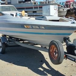 1988 Bayliner Capri