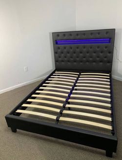Bed whit led light - Cama con Luz led