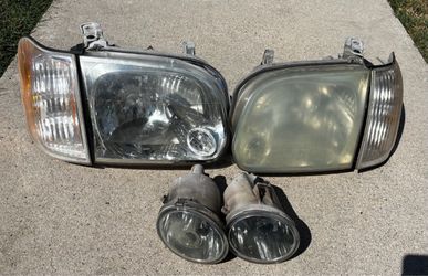 Headlights 2006 Toyota Sequoia