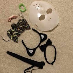 Halloween Costumes 