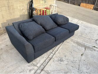 2 piece Couch set FREE PICK UP ONLY