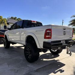 2022 Ram 2500 Big Horn Crew Cab 4X4 64 BOX
