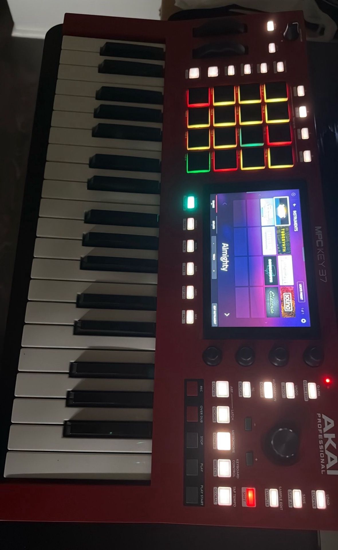 MPC Key 37