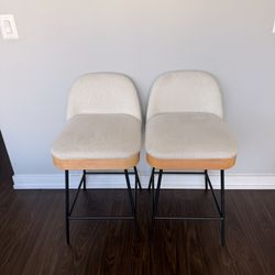  Pair(2) Counter Height Barstool Ivory/Natural  