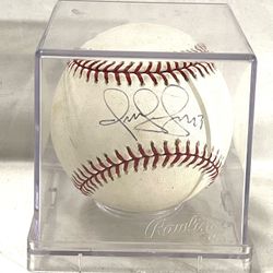 Great Condition Signed MLB Ball By (Omar Viszquel) Who Played For The San Francisco Giants And Cleveland Indians. This is A Signed baseball.