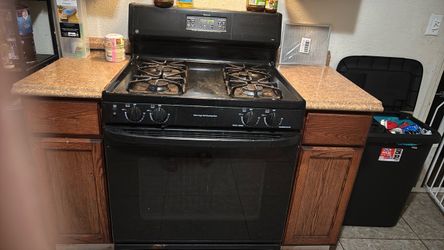 Gas stove