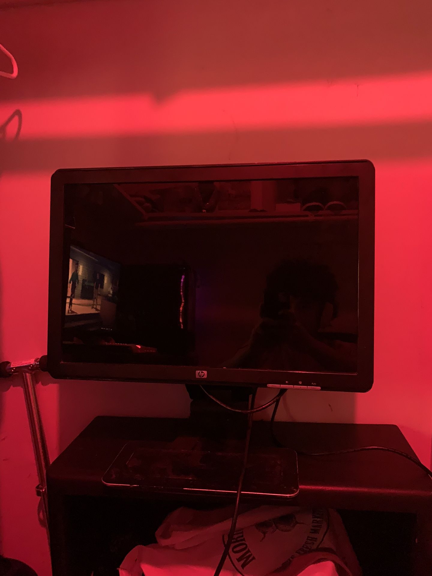 Rotating HP Monitor 27inch