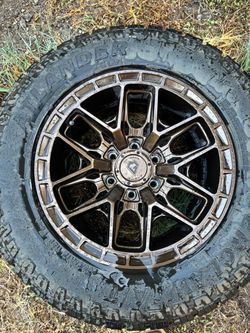 Rims 17 Tires 265/65