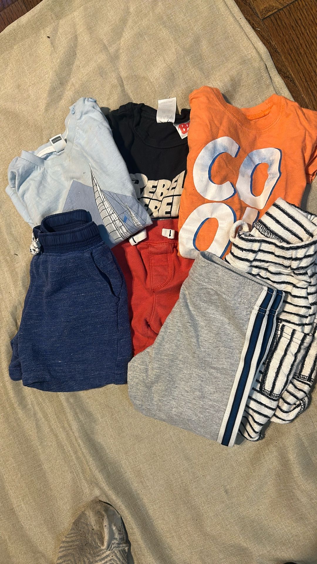 Lot Of Seven Boys Designer Tshirts Pants Shorts 24monthd