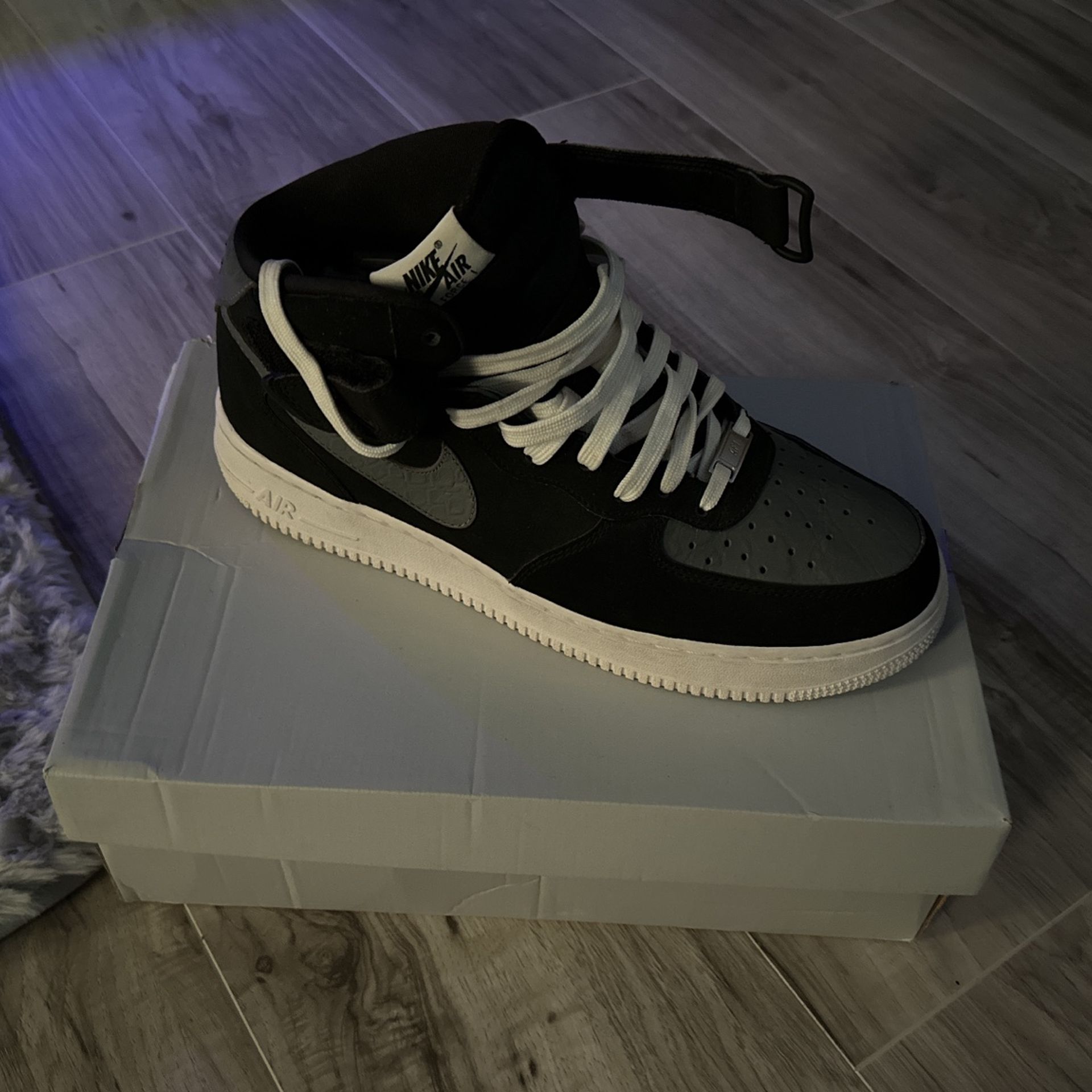 USED AIR FORCE 1 SIZE 11 FOR SALE for Sale in West Palm Beach, FL OfferUp