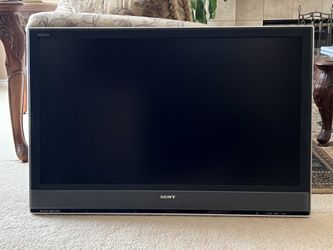 Used 46” Sony Bravia 1080p LCD TV