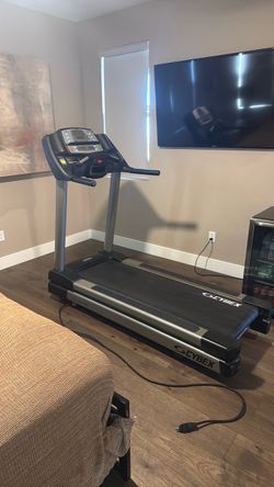 Cybex Treadmill