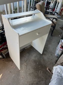 Versitile White small desk