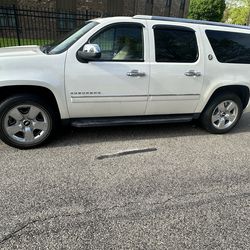 2010 Chevrolet Suburban