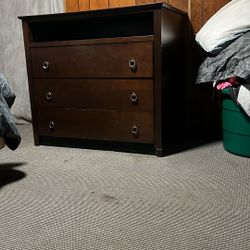 Very Nice Wood Dresser
