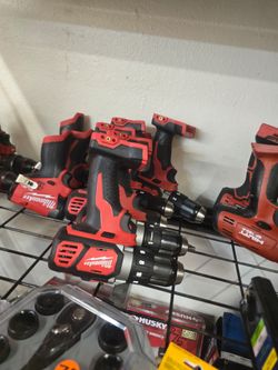 Milwaukee Cordless Drill Driver Tool Only