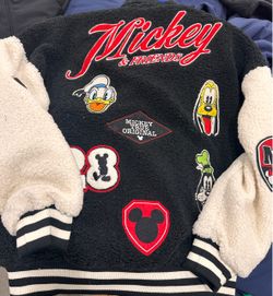 Disney jacket Xs/s new