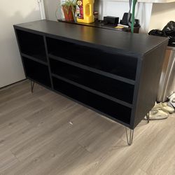Tv Stand/ Entertainment Center
