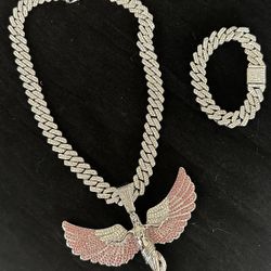Angel Wings Pendant Necklace and bracelet Rhinestone Charm, Unisex  Jewelry with Cuban Link Chain,