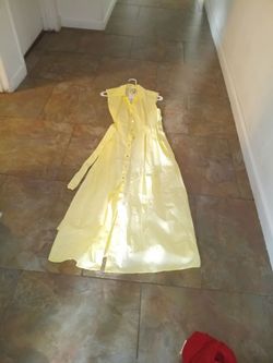 Open yellow dreas