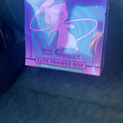 Pokémon Fusion Strike Etb