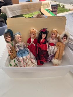 Vintage Arco Dolls of The World