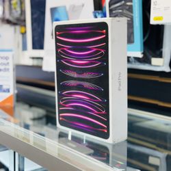 iPad 4th Gen 11 Inch