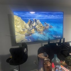 2024 LG 75” 4K Tv With Wall Mount