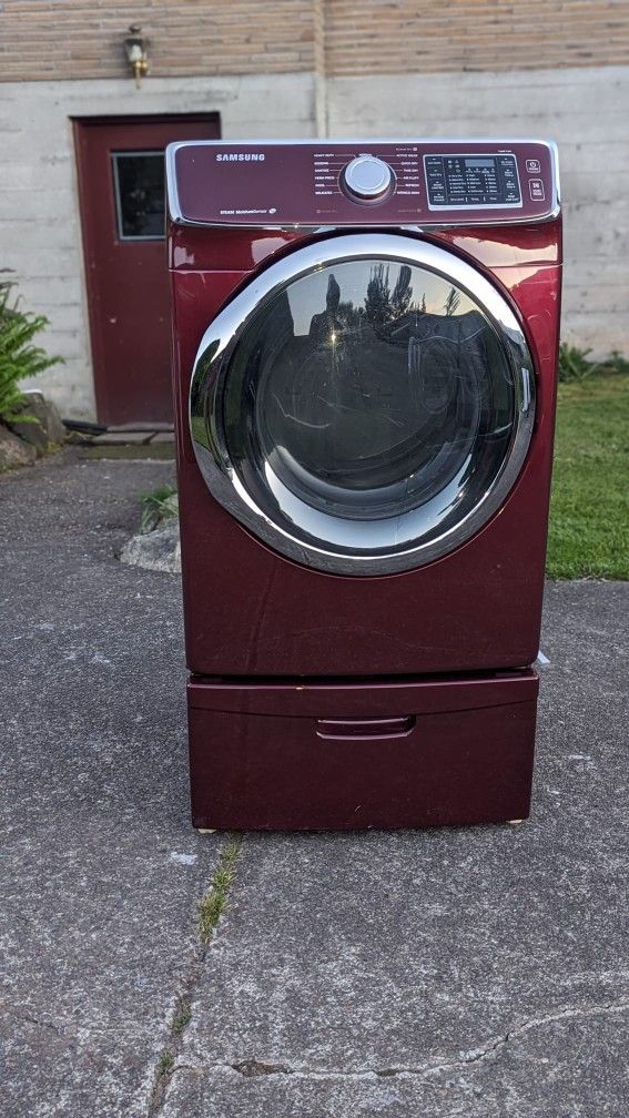 Samsung Electric Dryer. Works Perfect. 30 Says Warranty 