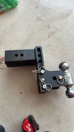 DW hitch for 2500